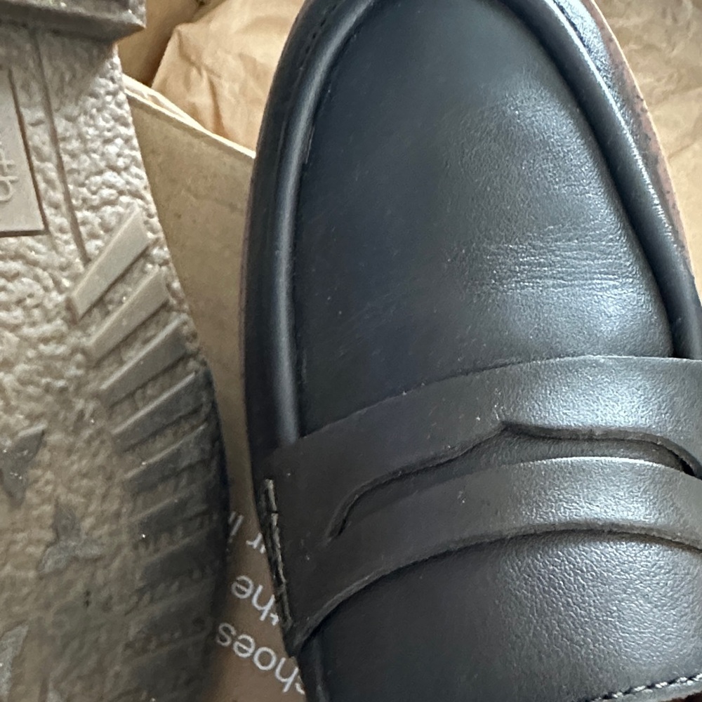 Earth Espresso Leather Women's Loafers - Picture 5 of 9